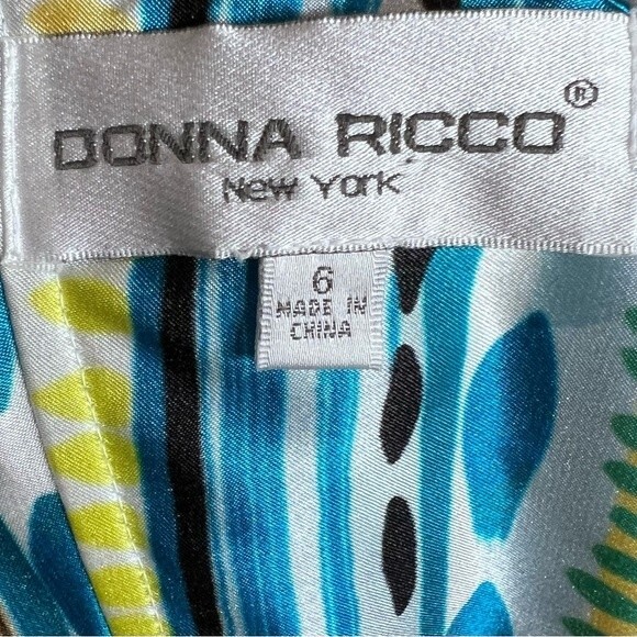 Donna Ricco gorgeous Silk abstract print ruched halter dress size 6 - Picture 4 of 5
